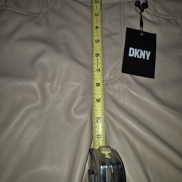 DKNY Soft Leather Cream Women's Pants. - Picture 5 of 11